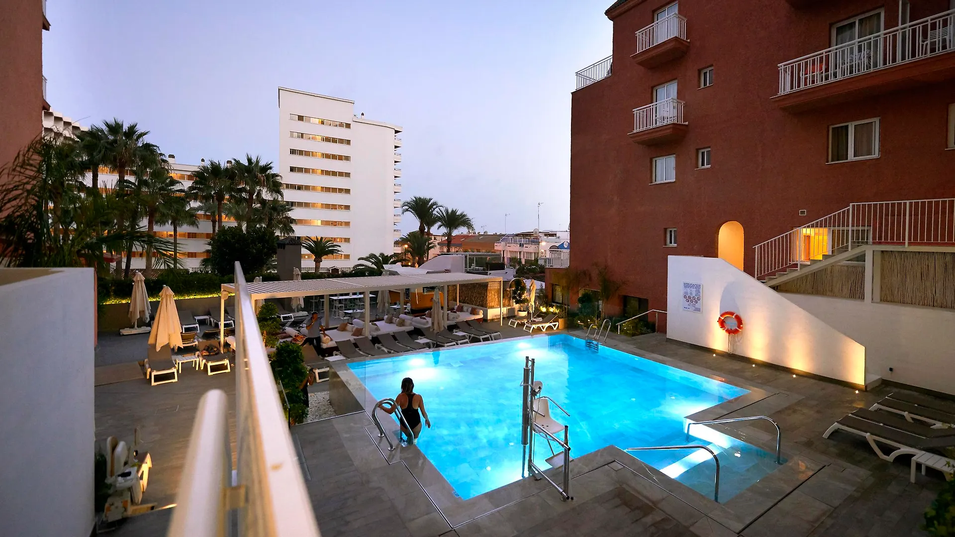 Hotel Fénix Torremolinos - Adults Only Recommended