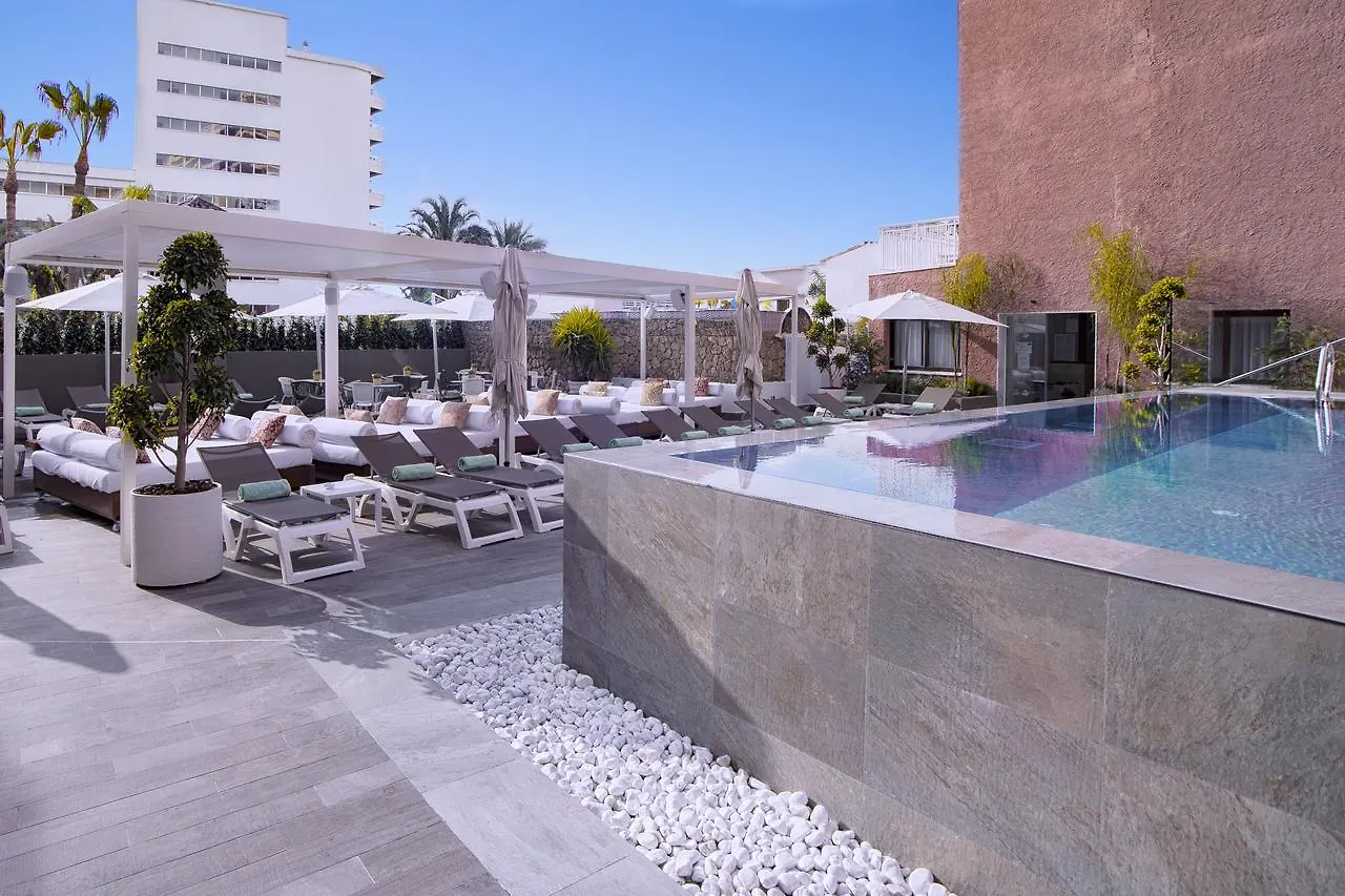 فندق Fenix Torremolinos - Adults Only Recommended